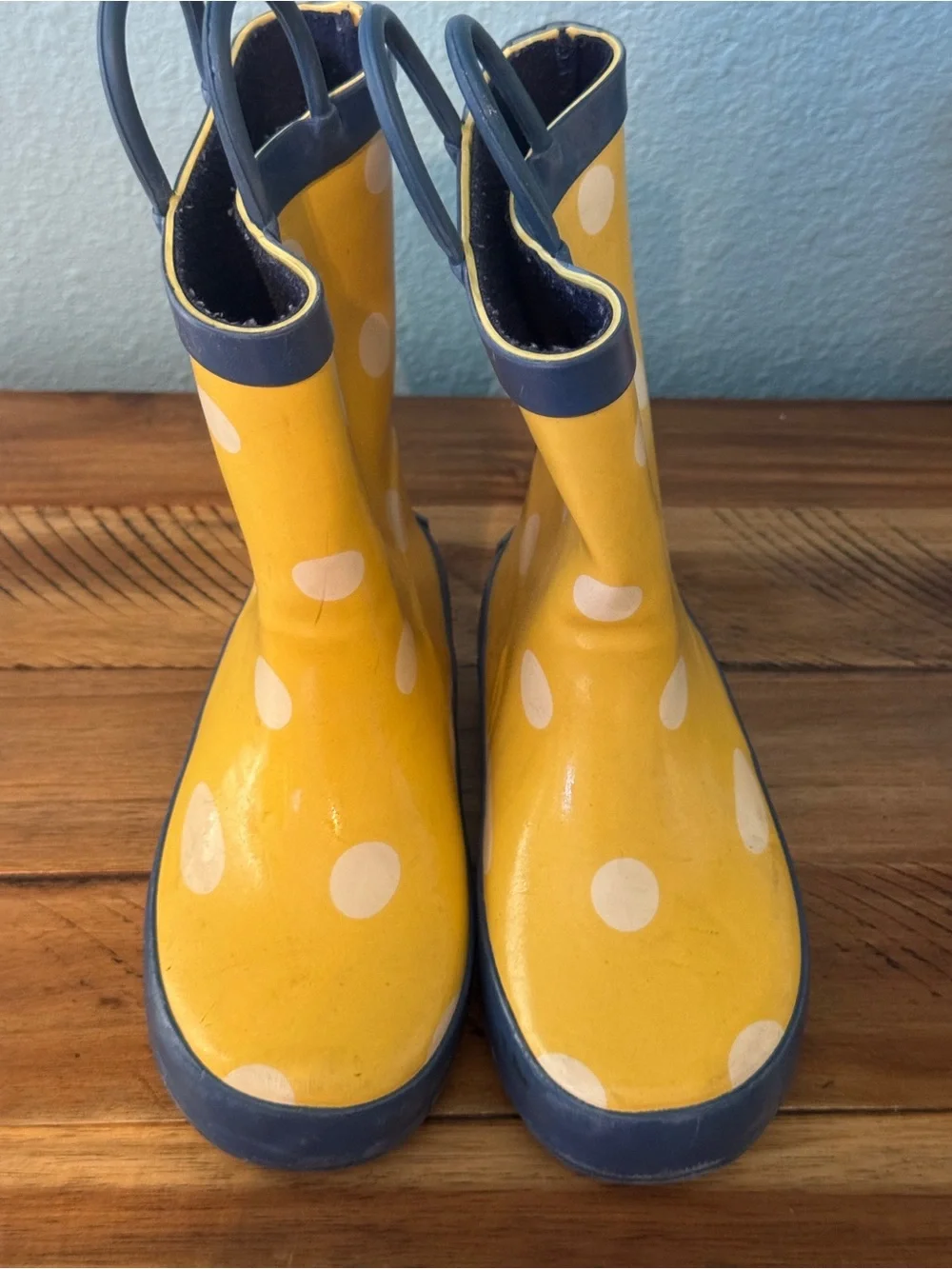 Foxfire bright yellow